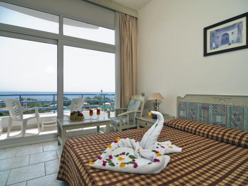 Queen Sharm TPL Room