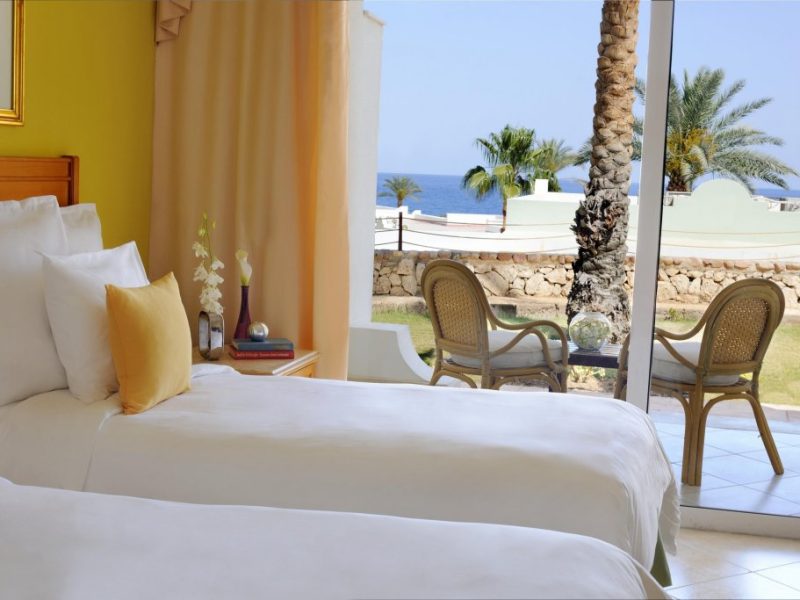 Renaissance TPL Room