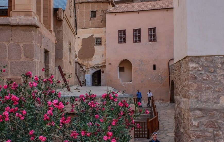 Escursione al Monte Sinai con Alba Mistica e Visita al Monastero di Santa Caterina