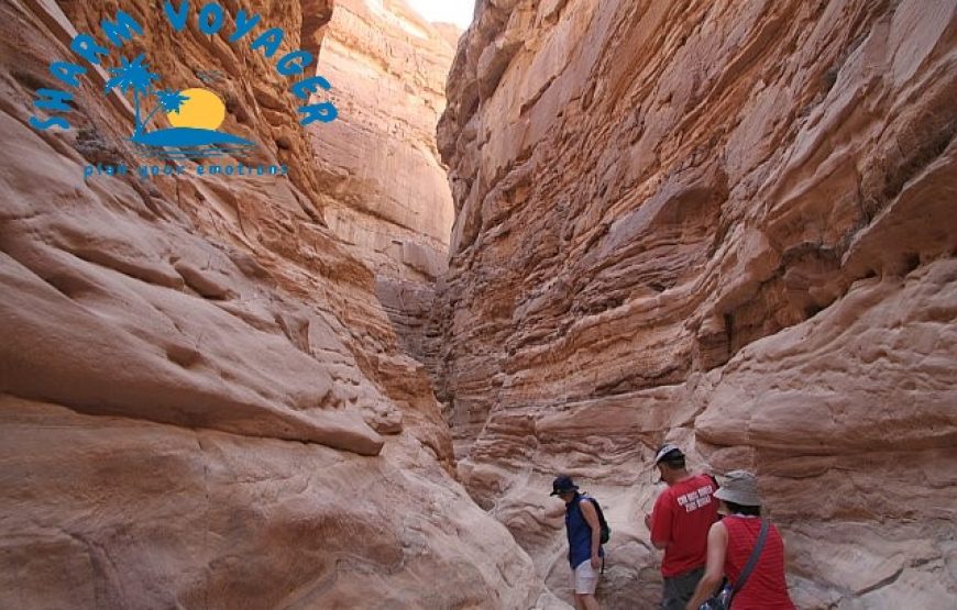 Jeep Safari al Canyon Colorato & Blue Hole